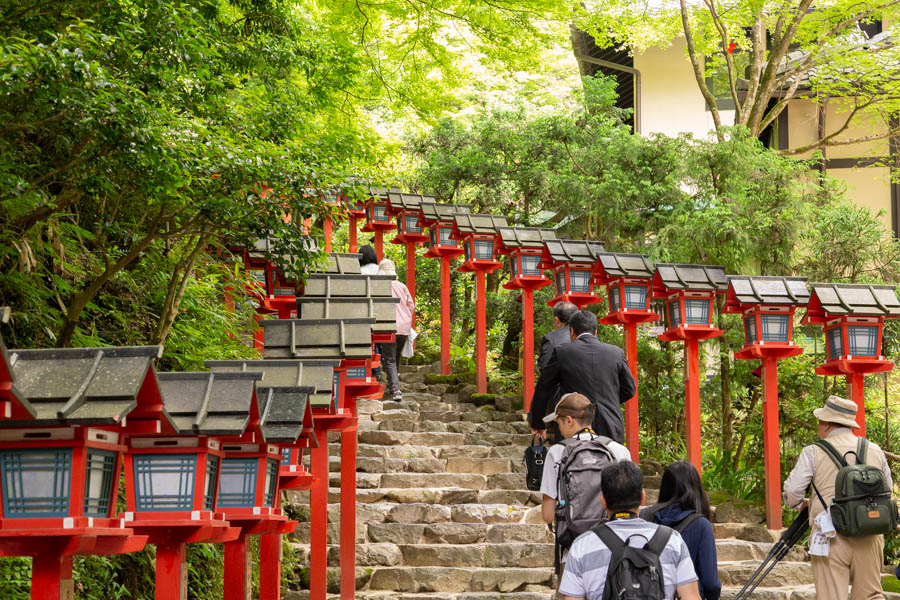 新緑の貴船神社